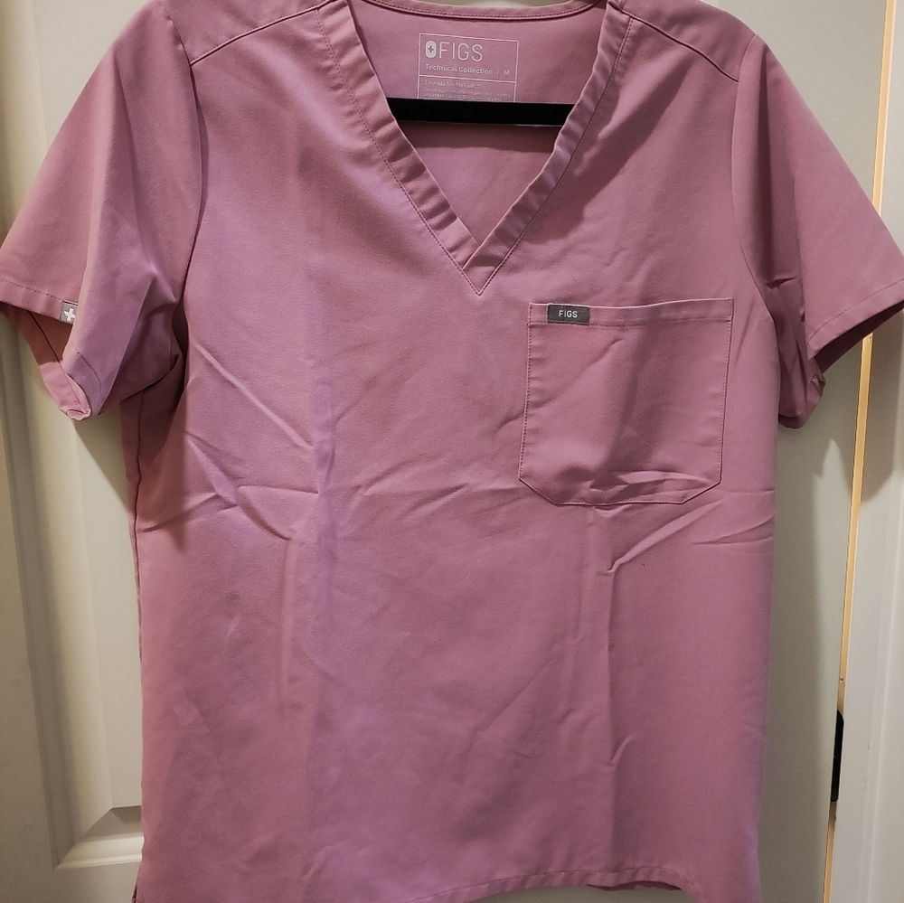 FIGS Women's Pink Scrub Shirt